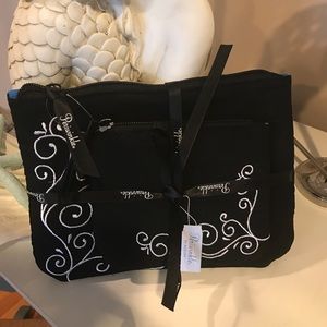 Periwinkle by Barlow Cosmetic Bag 2-Piece New/tag