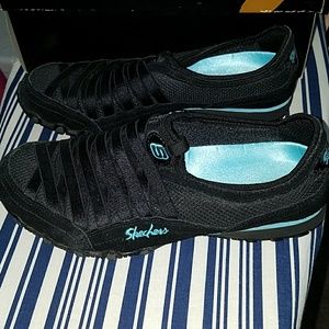Skechers casual shoe