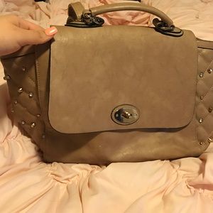 Cute Medium sized skin tone bag