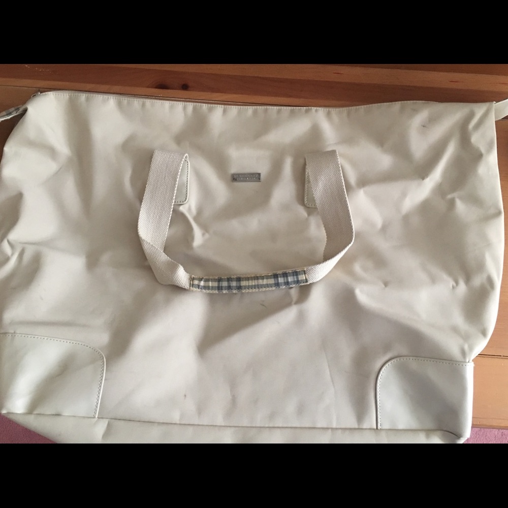 Burberry oversized travel bag