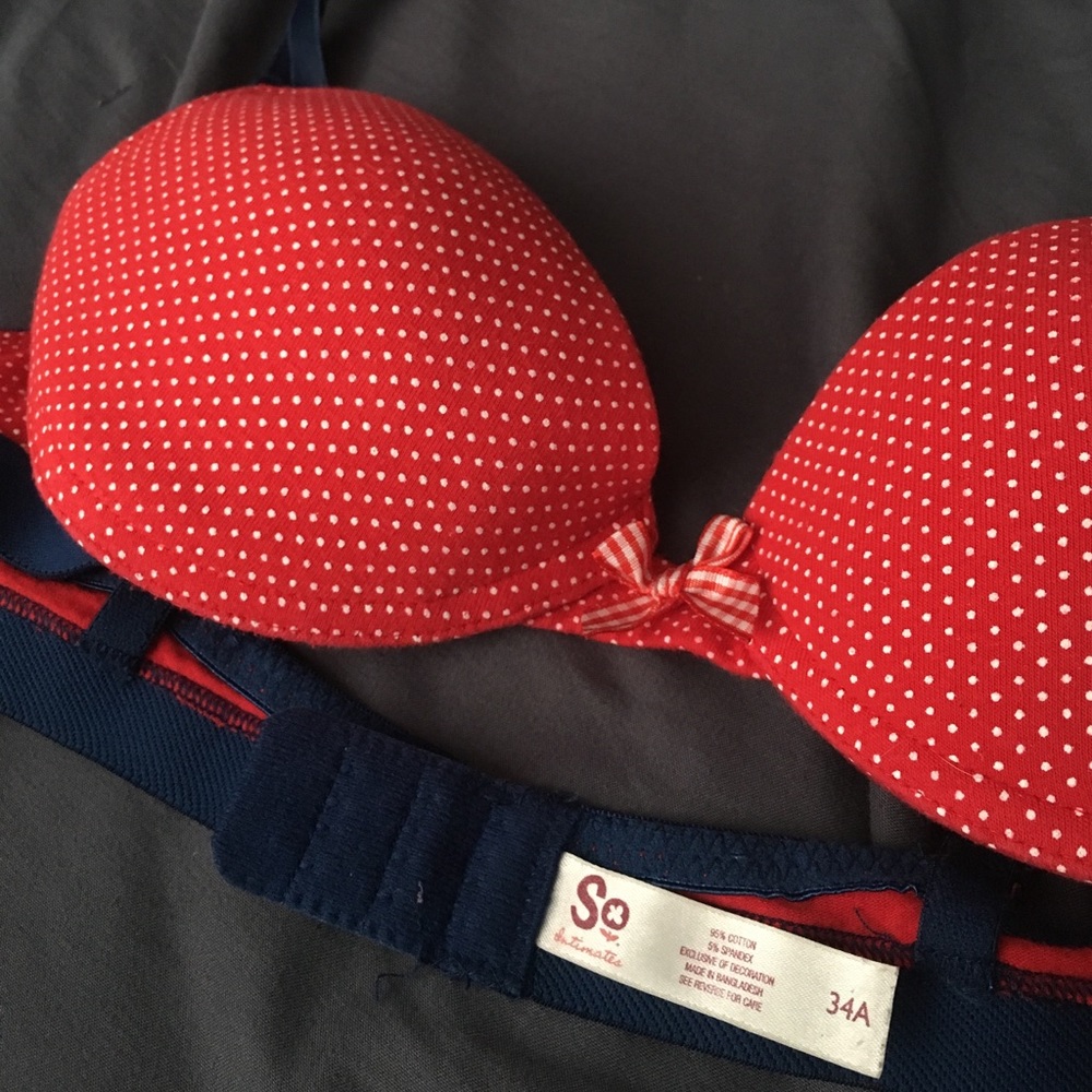 34A Bra - Picture 3 of 7
