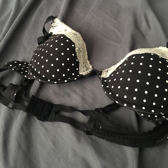 34A Bra - Picture 7 of 7