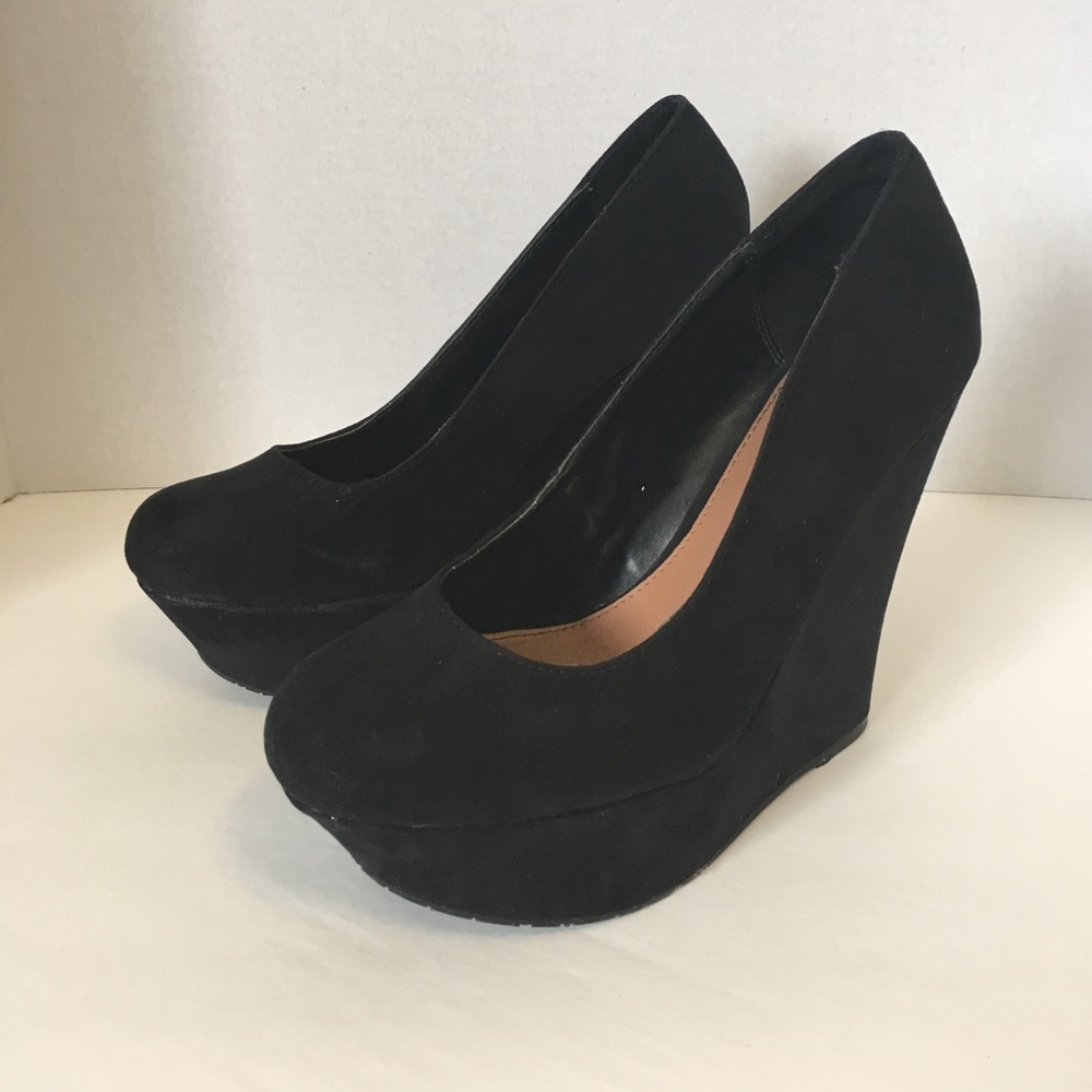 Candies Black Platform Wedges Sz 8.5