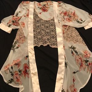 Sheer floral kimono