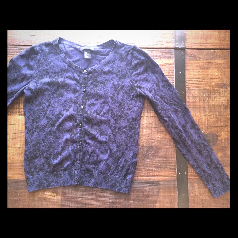 Light weight button up cotton cardigan from H&M