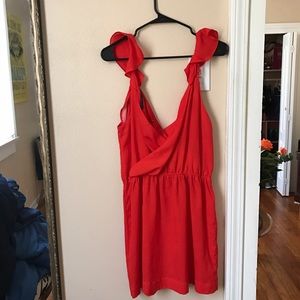 ✳️REDUCED✳️ Fun vintage dress with ruffles 💃🏼