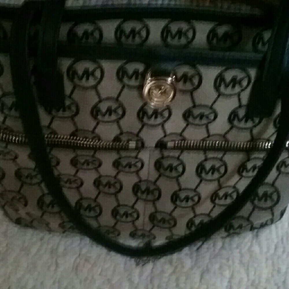 Authentic michael kors