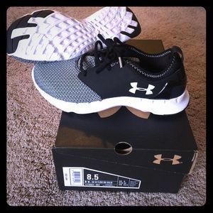 Underarmour women's black and white sneakers