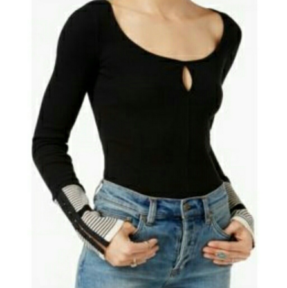 LAST ONE! Free People Keyhole Print Cuff Thermal - Picture 3 of 3