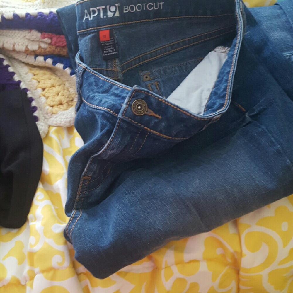 Jeans