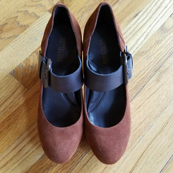 Kenneth Cole Reaction Heels - Picture 6 of 6