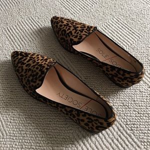 Leopard flats NWT