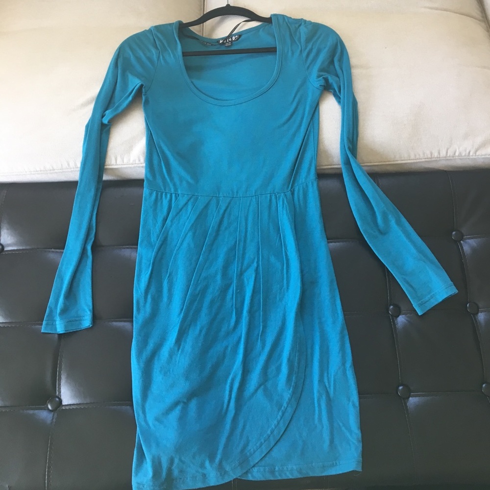 Volcom long sleeve dress