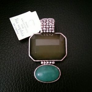 ❎🎁 GIFTED 🎁❎ Vintage Costume Pendant