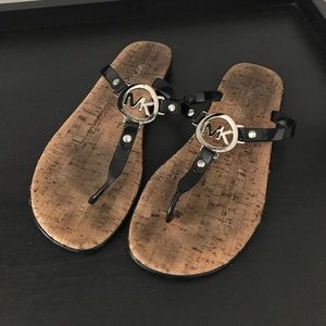 Michael Kors Thong Sandals (Black) Size 6 1/2-7