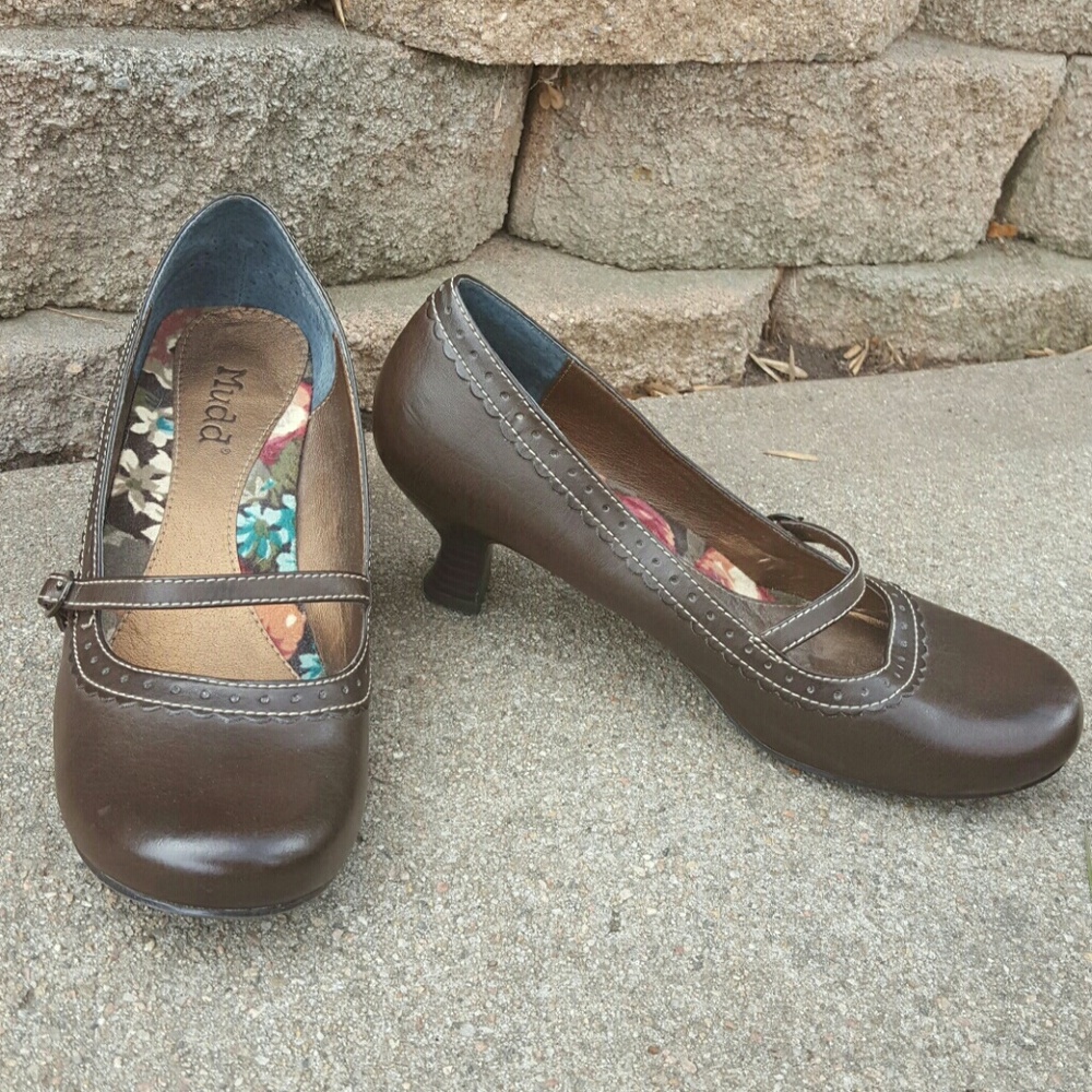 Mudd America heels