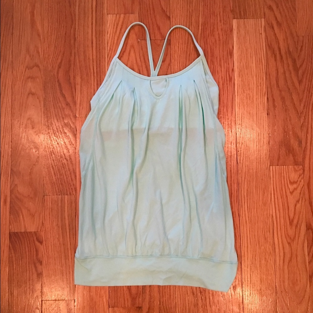 Mint lululemon tank - size 6