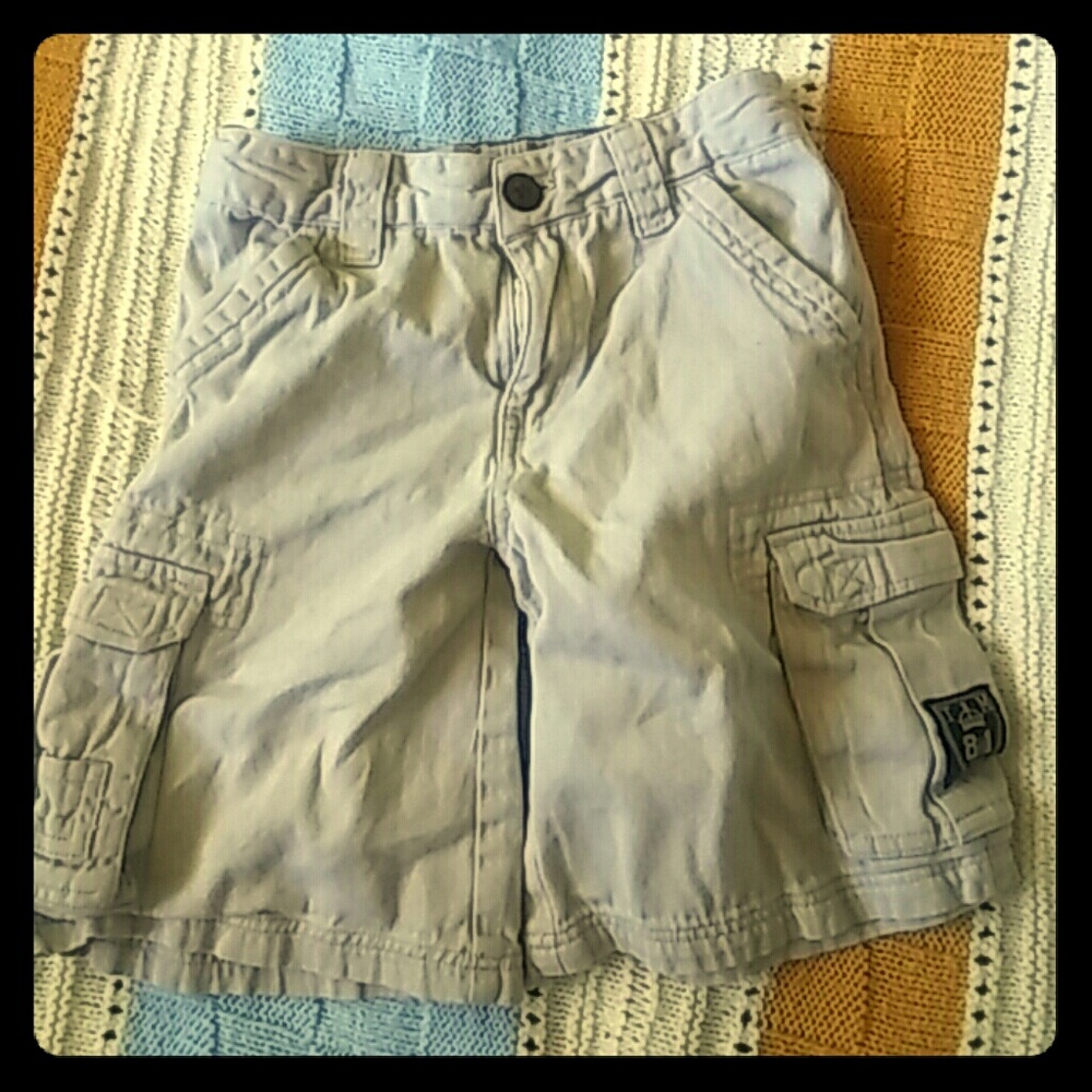 Boys Summer Cargo Shorts Size 5 Khaki