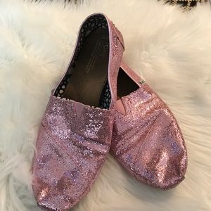 Pink sparkly size 11 Toms