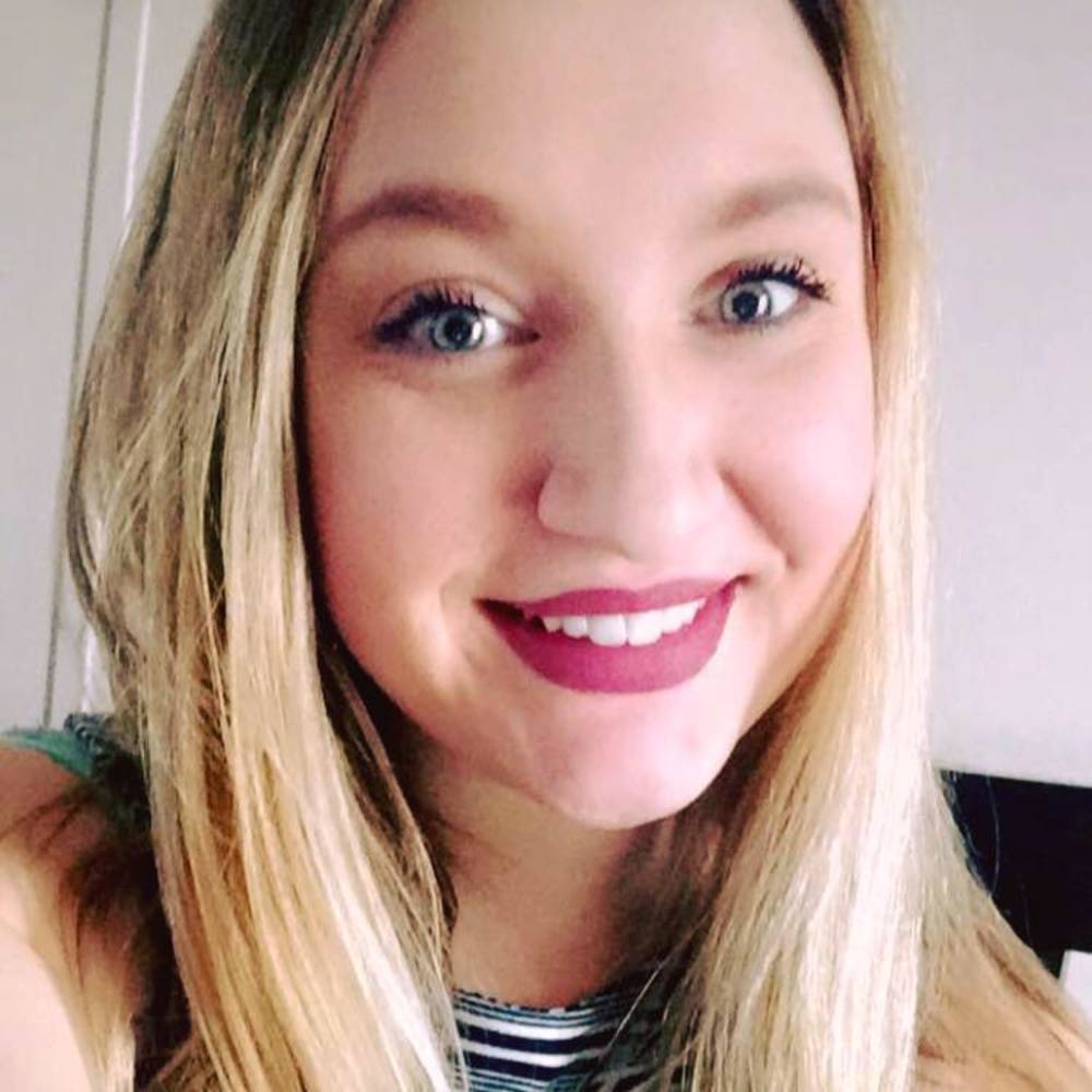 Meet your Posher, Ashley