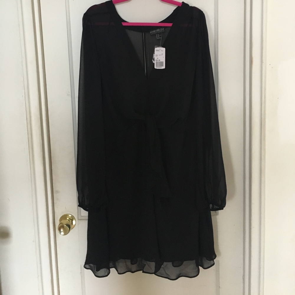 ‼️sold ‼️ size little black dress, sheer top, 3X - Picture 3 of 6