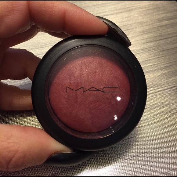 MAC Cosmetics Other - Mac mineralize blush- color 'Love Thing'