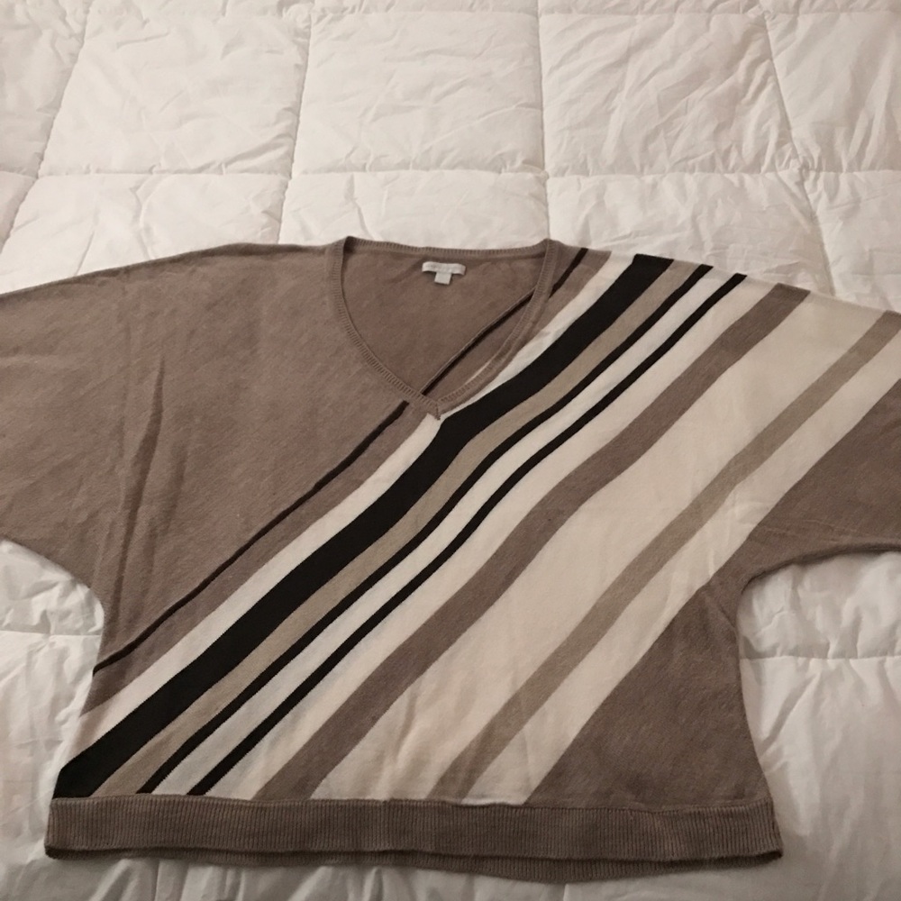 New York & Company Sweater