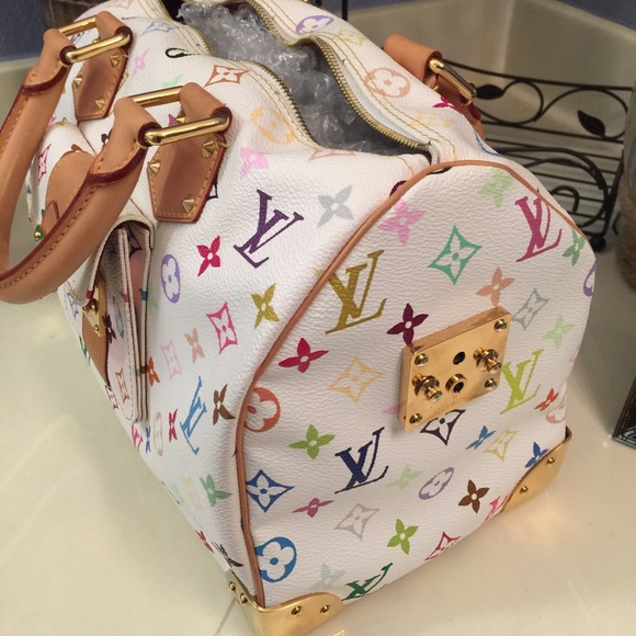 Louis Vuitton purse 1500 OBO - Picture 2 of 3