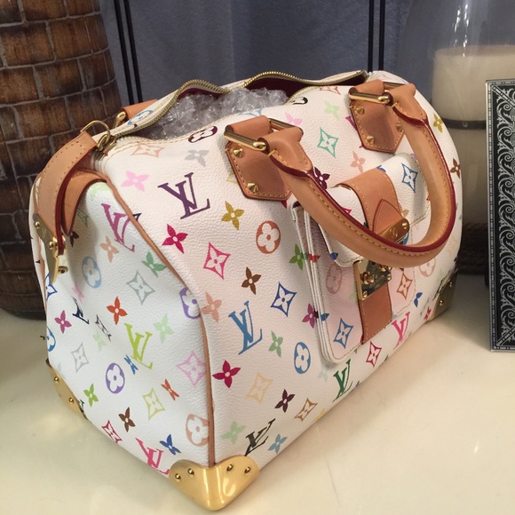 Louis Vuitton purse 1500 OBO - Picture 3 of 3