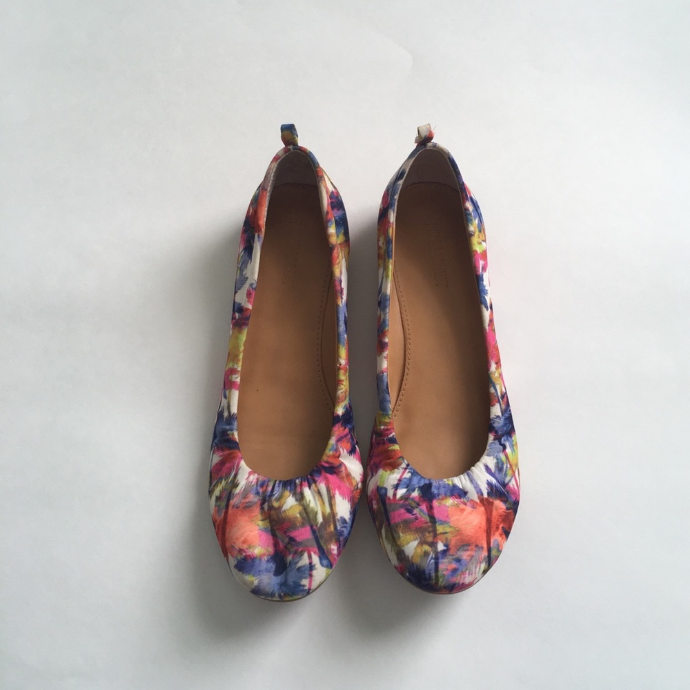 Floral Nine West flats