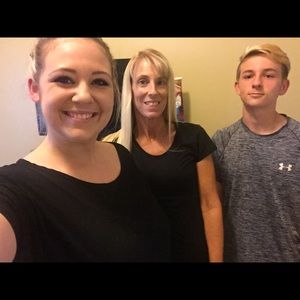 Meet your Posher, April