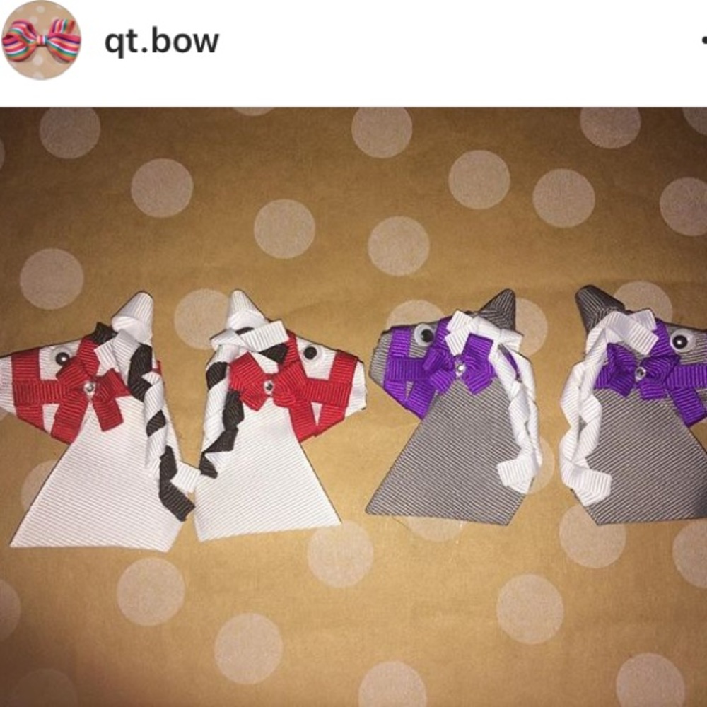 Ribbon sculptures and hair accessories