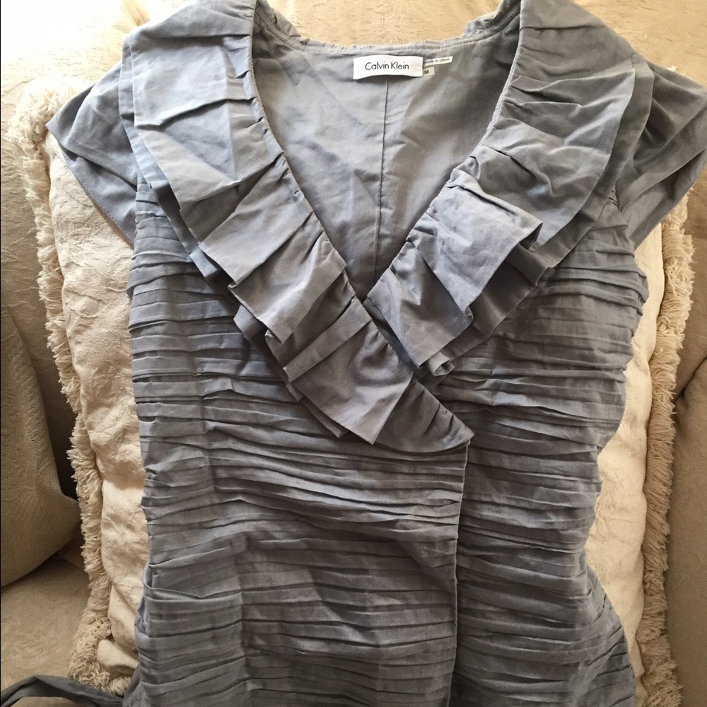Calvin Klein ruffle grey top size M wrap around