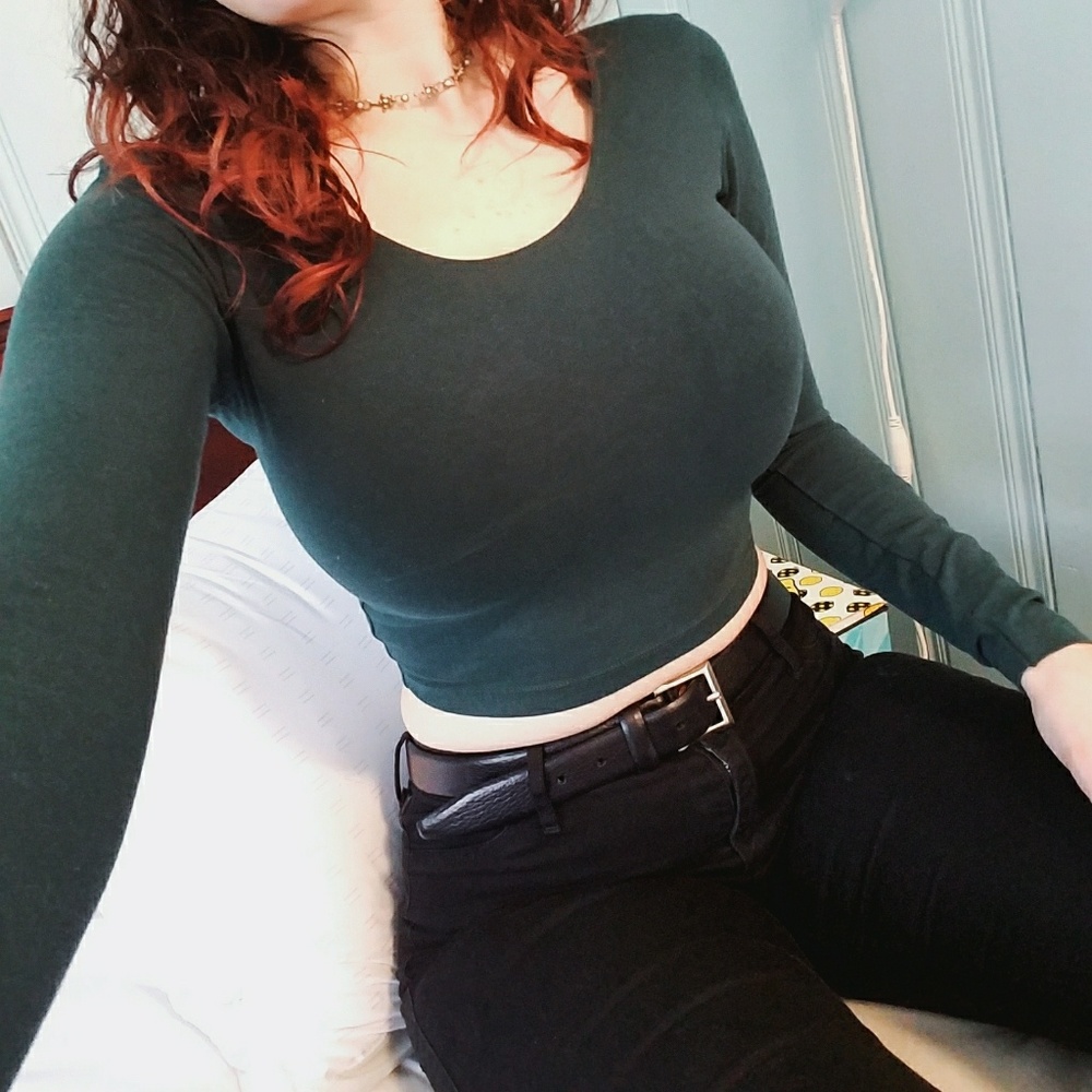 MOVING SALE🎊 AA Long Sleeve Crop Top - Teal