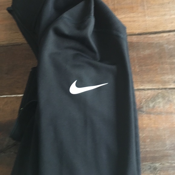 Nike Pro Dri-Fit Compression jacket - Picture 3 of 5