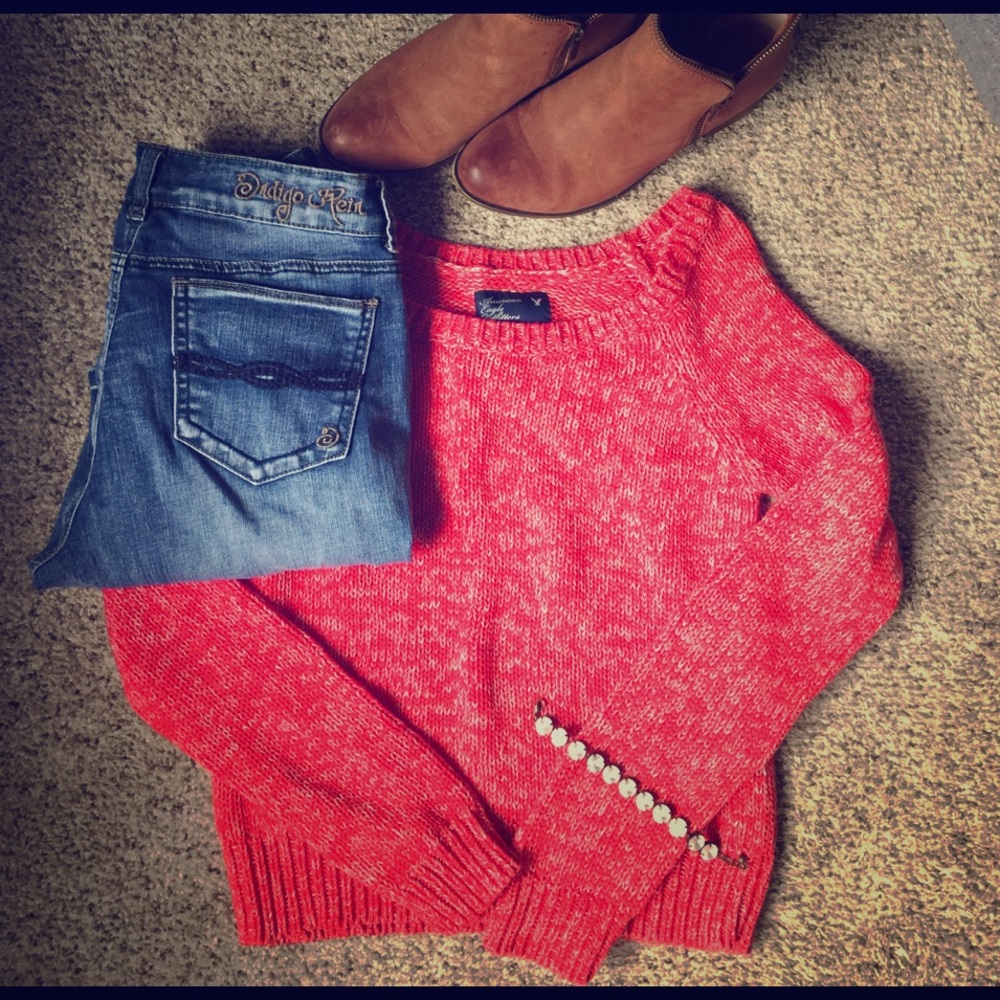 American Eagle sweater