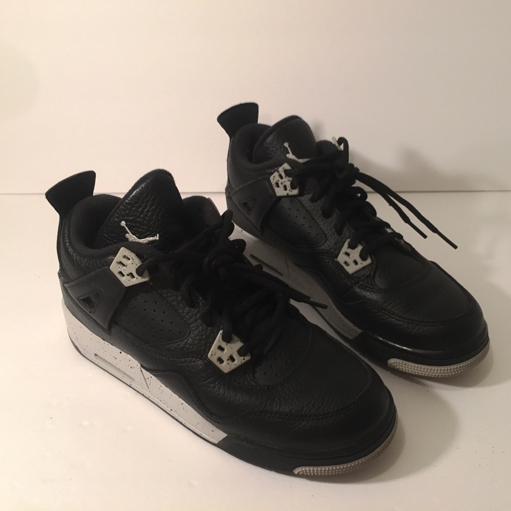 Jordan Oreo 4s 🖤🖤