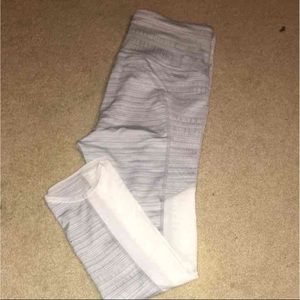 Athleta Cropped Leggings