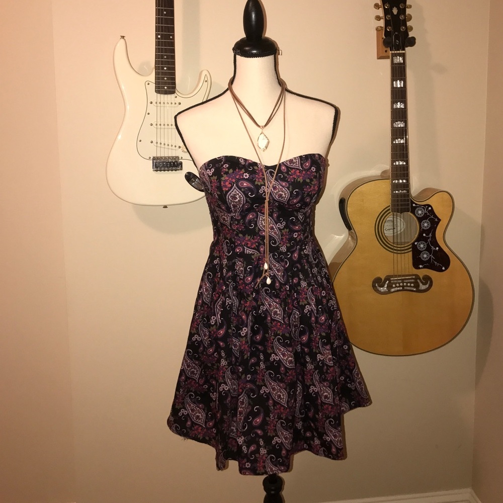 Black boho sundress 🌻