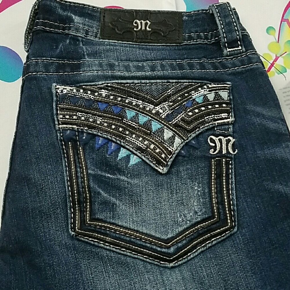 Miss me jeans size 31, inseam 34"