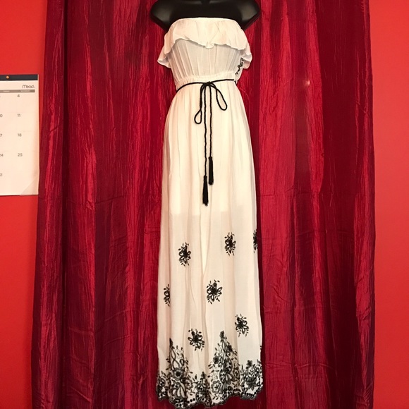 👗Maxi Dress👗 - Picture 3 of 4