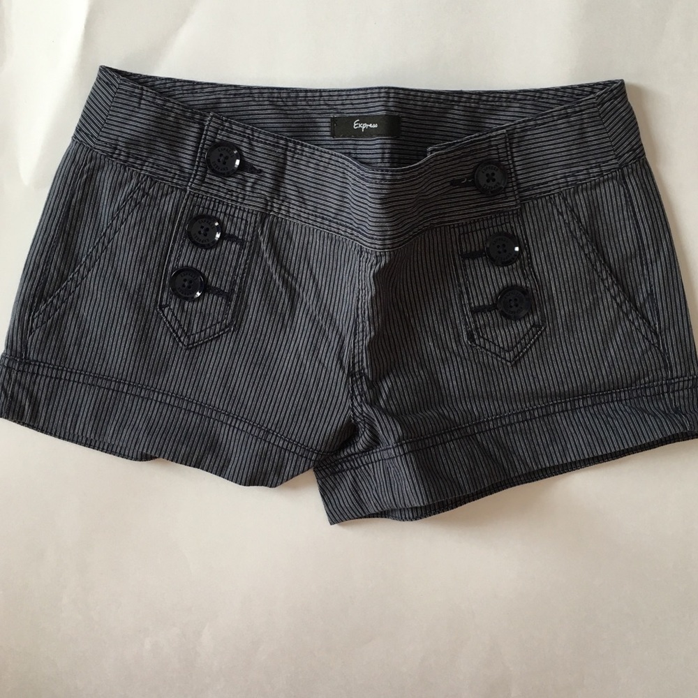 Striped express shorts