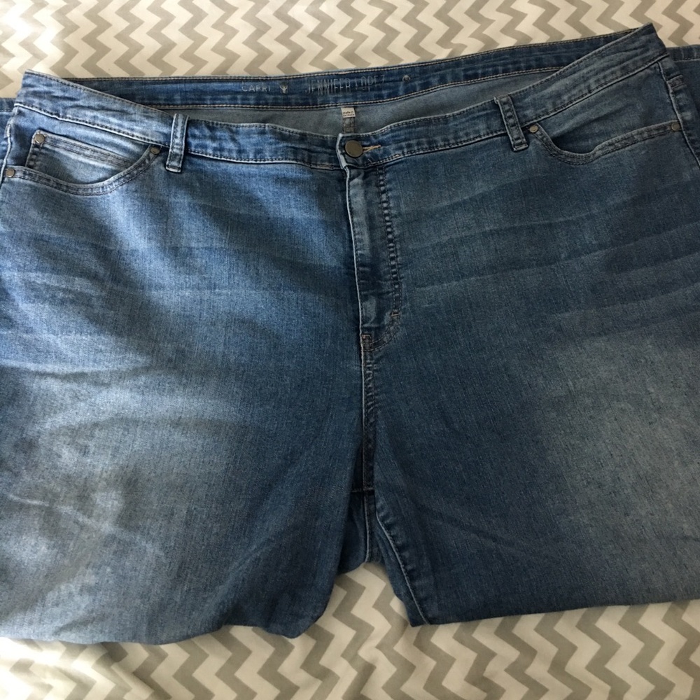 Jennifer Lopez Capri pants!