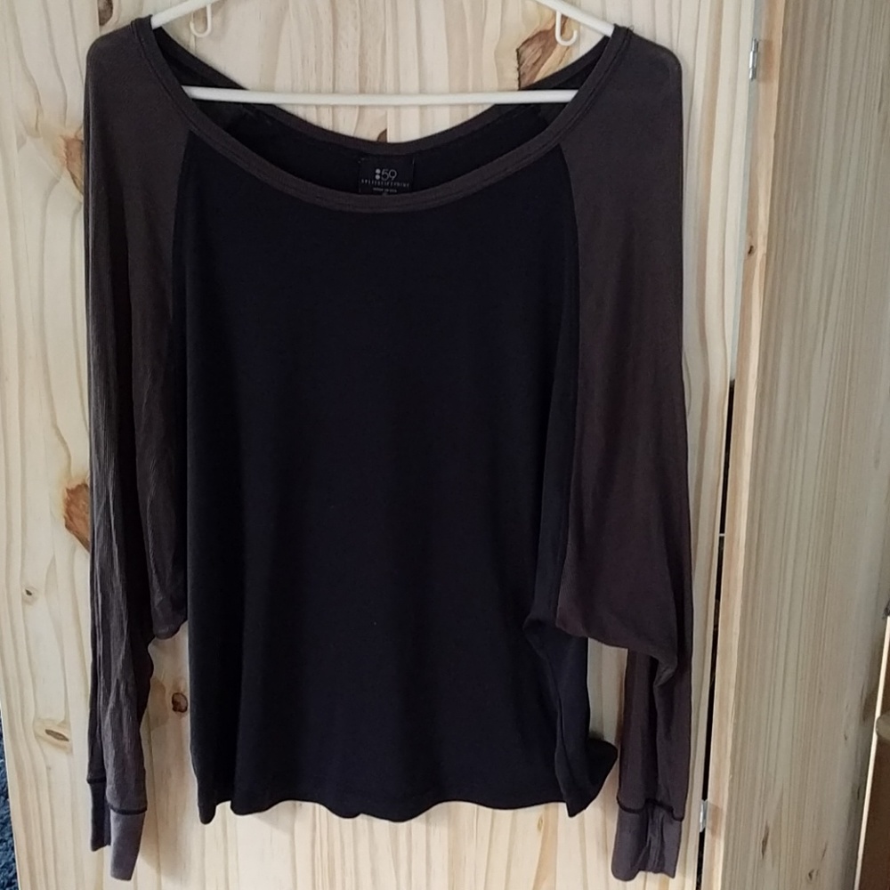 Split Fifty Nine Black and Brown Long Sleeve