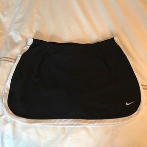 Nike black tennis skirt