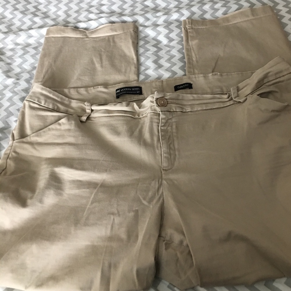 Lee modern series curvy fit