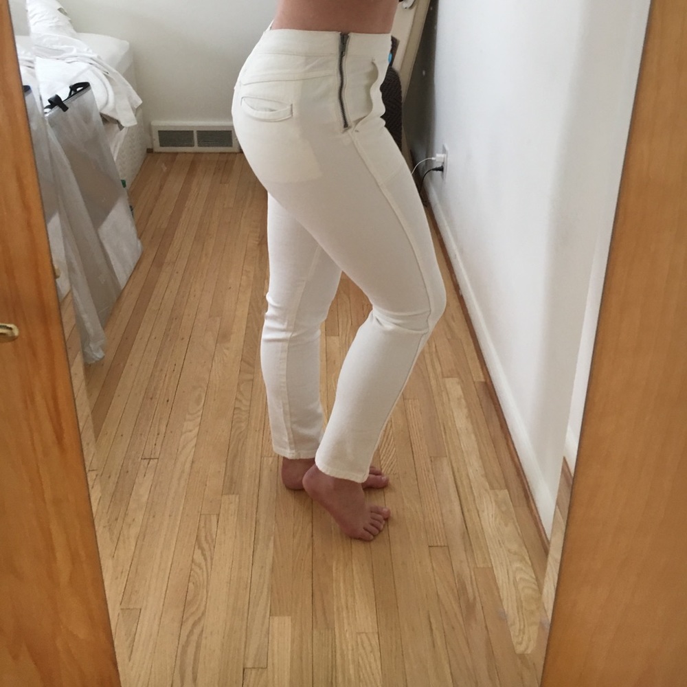 Free People high-waisted white jeans