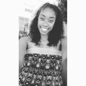 Meet your Posher, Candice