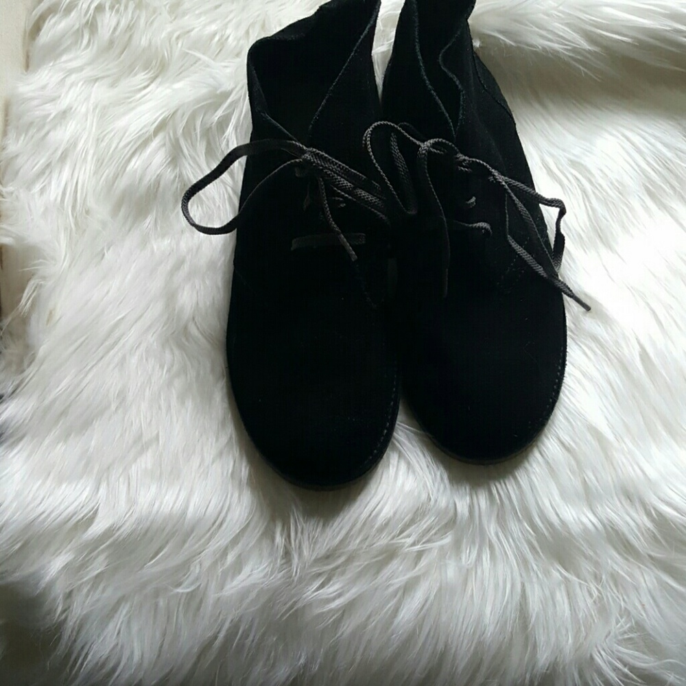 Gorgeous Lands End Boots