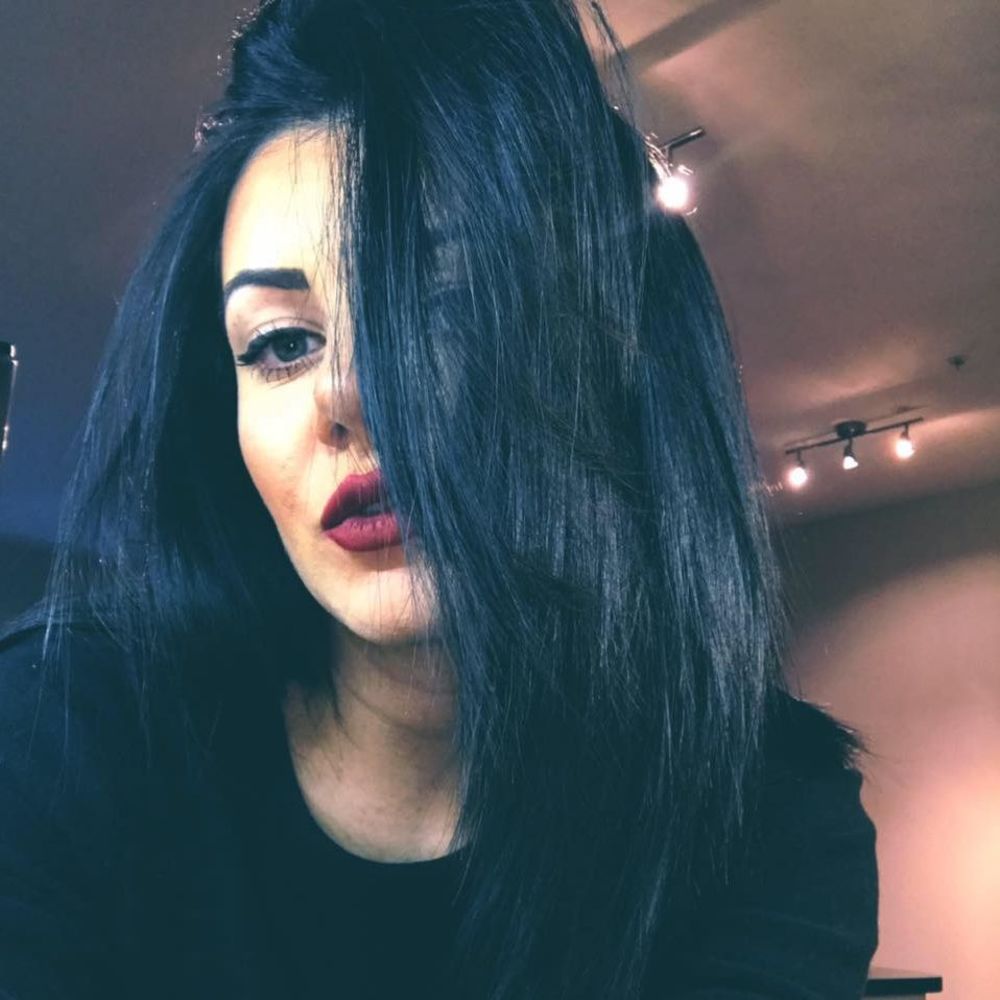 Meet your Posher, Denisa